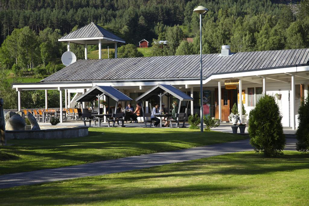 Vesterland Feriepark Hytter, Hotell Og Leikeland Sogndal Esterno foto